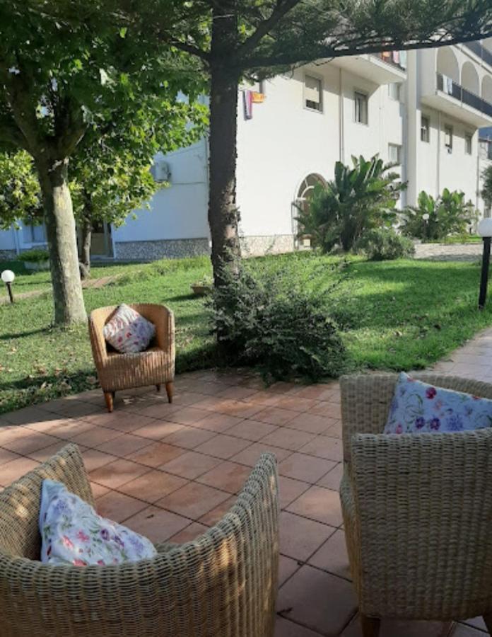 Hotel Parco Delle Rose Acquappesa Ngoại thất bức ảnh